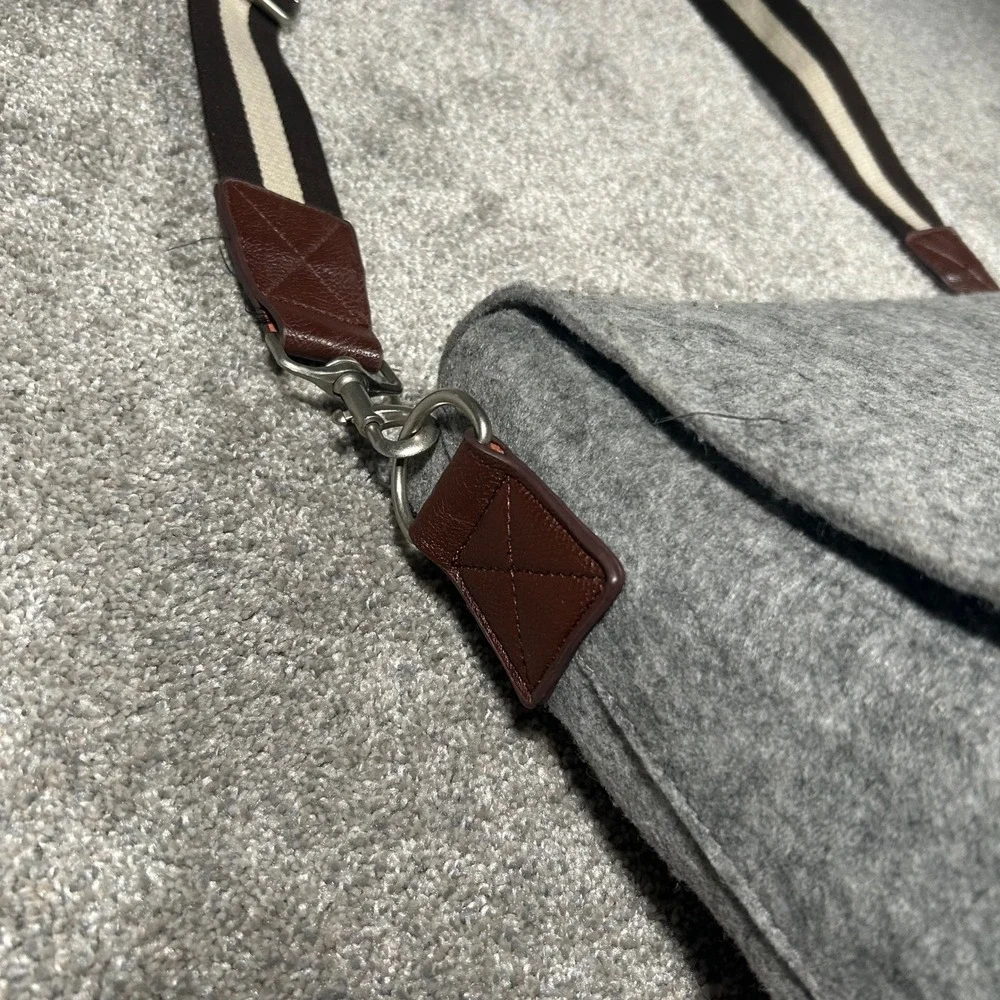 Rare Vintage Ducti Grey Wool Felt Messenger Bag Brown Leather Trim Striped Strap